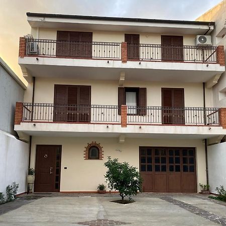 La Coccinella Rooms Milazzo Archi  Kültér fotó