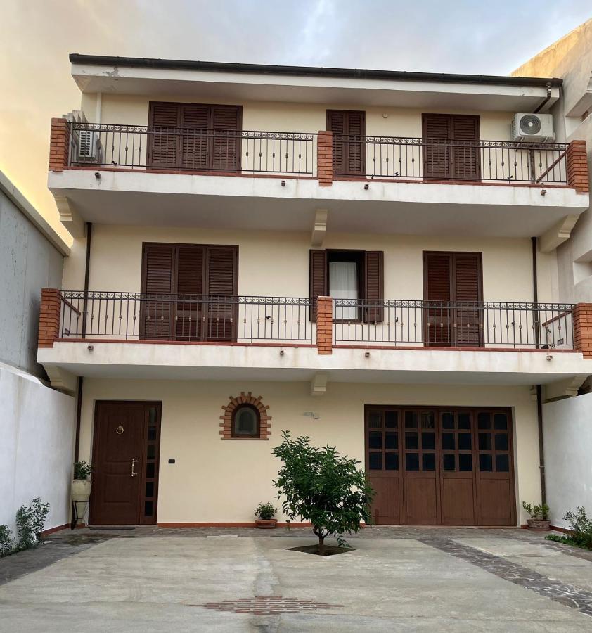 La Coccinella Rooms Milazzo Archi  Kültér fotó